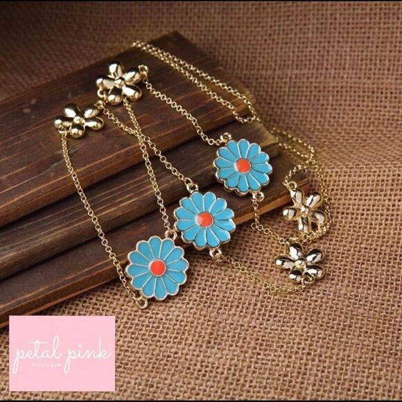 FABULOUS High-End Long Enamel Flower Necklace Blue Gold - Picture 6 of 7